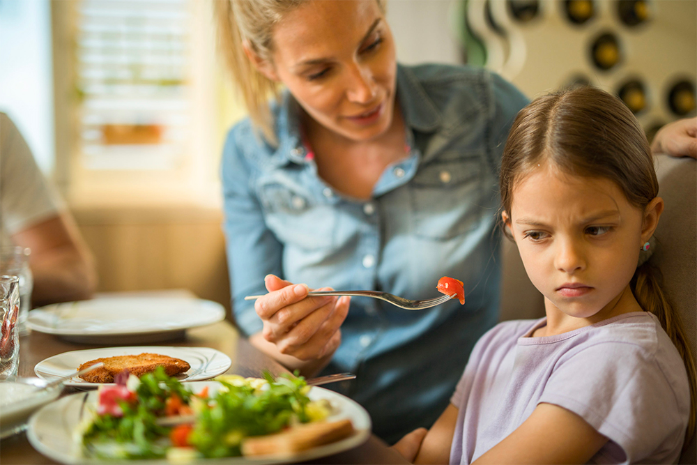 Parent-Based Prevention: Using the Division of Responsibility Model with Parents with Eating Disorders