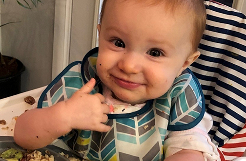Starting Solid Foods: Learning to eat at the family table, 8 to 11 month old